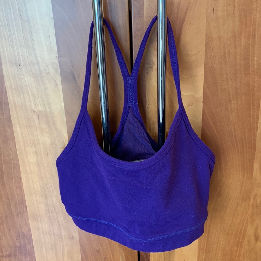 Lululemon Size 2 purple sports bra